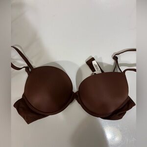 VS PINK WEAR EVERYWHERE SUPER PUSH-UP BRA